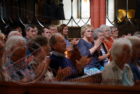 Matthew Murphy conducting the The Corpus Christi College from Oxford in St. Macartins Cathedral, Enniskillen.-8
