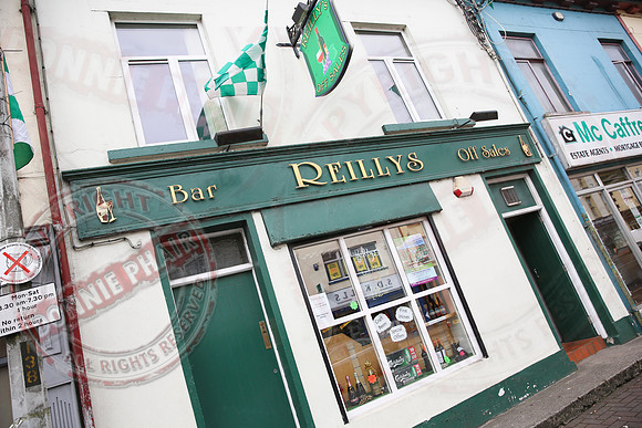 Reillys Off-Licence, Lisnaskea.