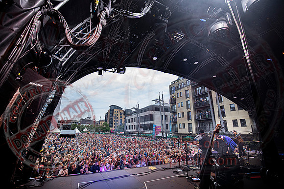The High Kings at Custom House Square Belfast by Donnie Phair   10-08-21-121