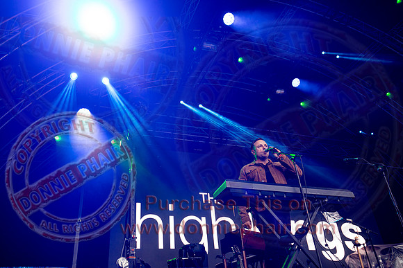 The High Kings at Custom House Square Belfast by Donnie Phair   10-08-21-6