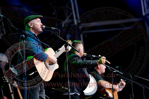 The High Kings at Custom House Square Belfast by Donnie Phair   10-08-21-16