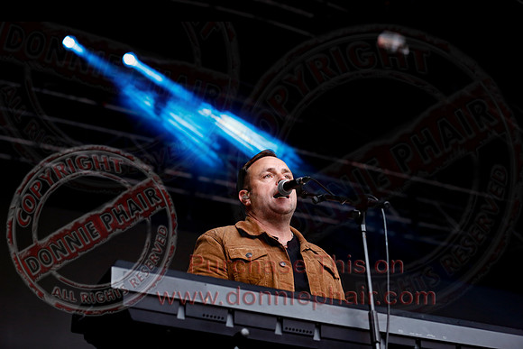 The High Kings at Custom House Square Belfast by Donnie Phair   10-08-21-17