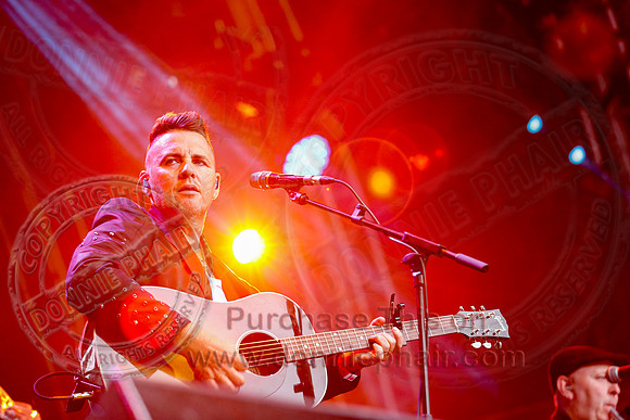 The High Kings at Custom House Square Belfast by Donnie Phair   10-08-21-20