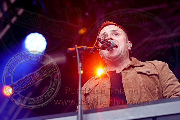The High Kings at Custom House Square Belfast by Donnie Phair   10-08-21-24