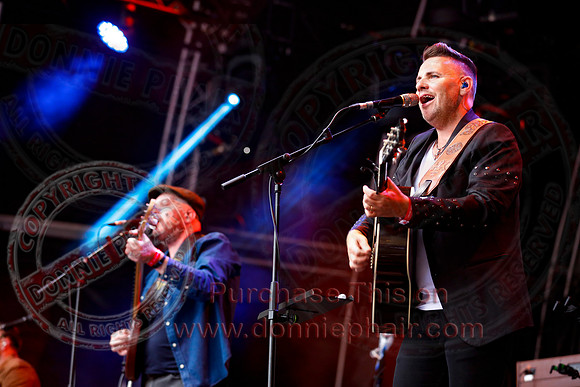 The High Kings at Custom House Square Belfast by Donnie Phair   10-08-21-28