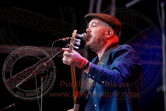 The High Kings at Custom House Square Belfast by Donnie Phair   10-08-21-31