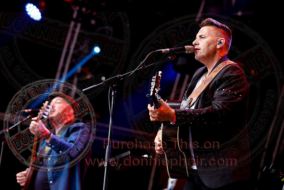 The High Kings at Custom House Square Belfast by Donnie Phair   10-08-21-34