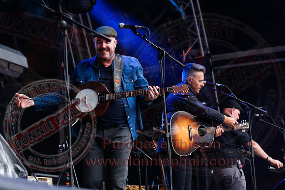 The High Kings at Custom House Square Belfast by Donnie Phair   10-08-21-50
