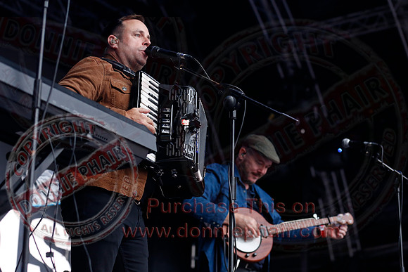 The High Kings at Custom House Square Belfast by Donnie Phair   10-08-21-51