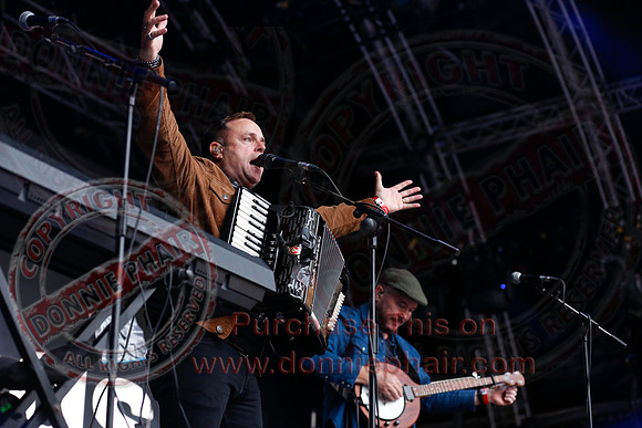 The High Kings at Custom House Square Belfast by Donnie Phair   10-08-21-53