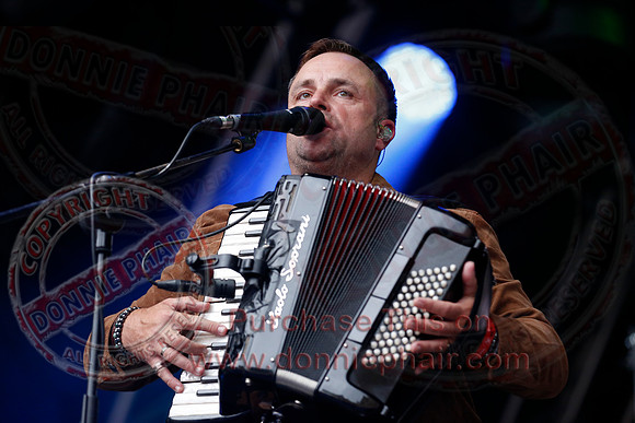 The High Kings at Custom House Square Belfast by Donnie Phair   10-08-21-59