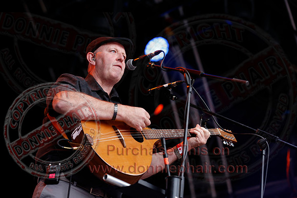The High Kings at Custom House Square Belfast by Donnie Phair   10-08-21-81