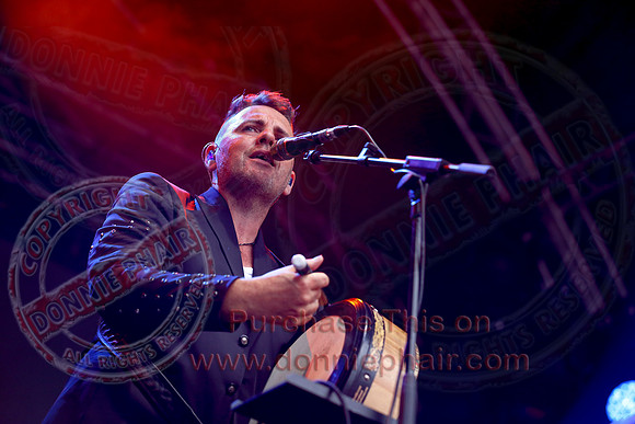 The High Kings at Custom House Square Belfast by Donnie Phair   10-08-21-92