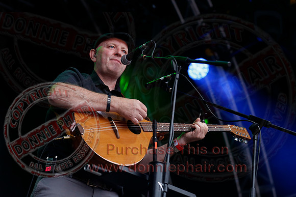 The High Kings at Custom House Square Belfast by Donnie Phair   10-08-21-100