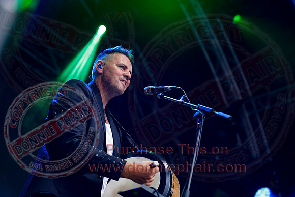The High Kings at Custom House Square Belfast by Donnie Phair   10-08-21-98