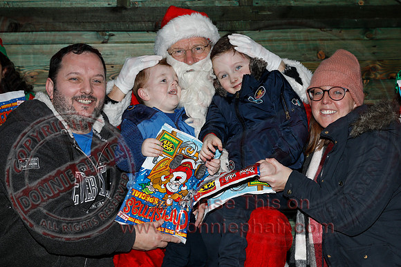 Lisnaskea Christmas Lights-2