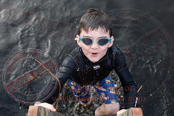 New Years day Charity Swim at Galloon Island, Newtownbutler-5