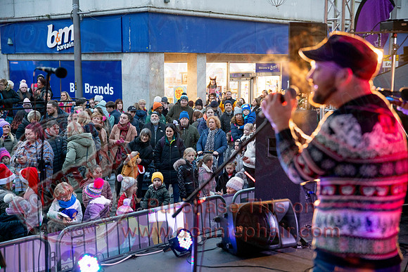 Switching on of Christmas Lights in Enniskillen-7
