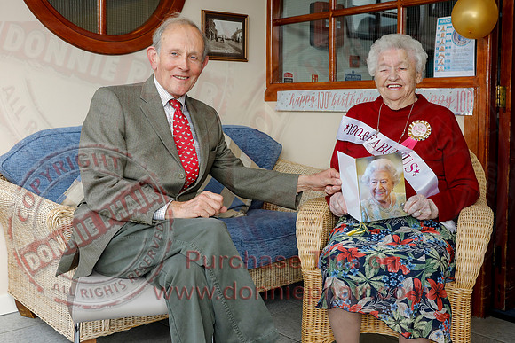 Kathleen Harvey celebrates her 100th Birthday-3