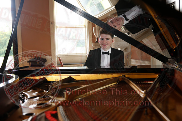 Oisin McManus on the Piano in the run-up to Proms in the Park-31