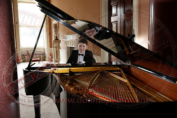 Oisin McManus on the Piano in the run-up to Proms in the Park-33