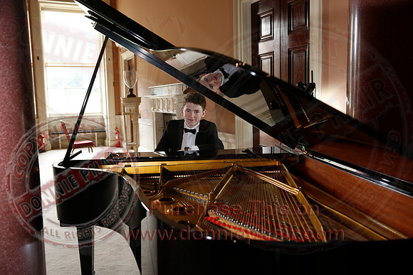 Oisin McManus on the Piano in the run-up to Proms in the Park-34