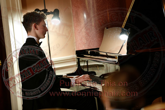 Oisin McManus on the Piano in the run-up to Proms in the Park-8