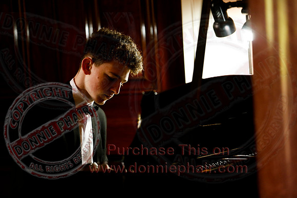 Oisin McManus on the Piano in the run-up to Proms in the Park-13