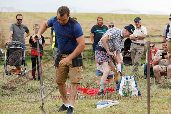 Lady of the Lake Festival World Hole Digging Competition-4