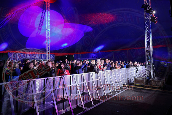 Live at the Castle Enniskillen    12-03-22-9