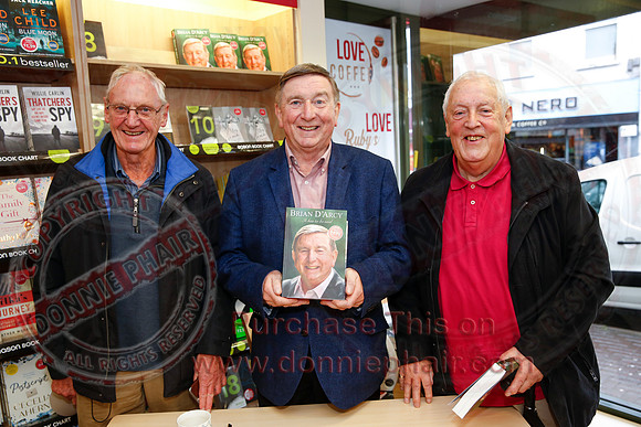 Father Brian D'Arcy Booking Signing in Easons-5