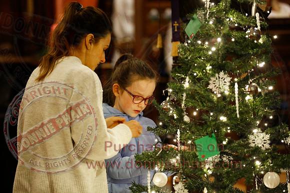 Carol Service in St. Macartins for bereaved families of Children and Babies who passed away-14