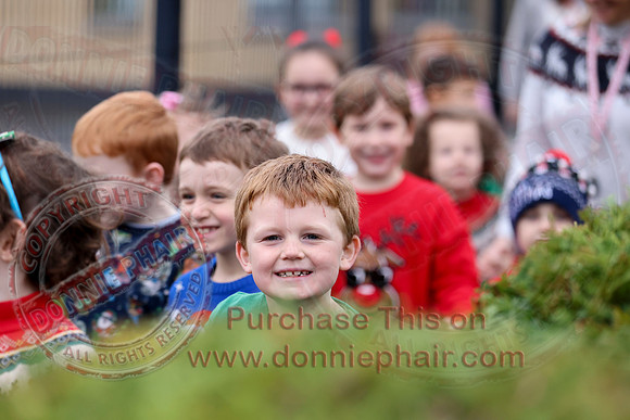 Maguiresbridge Controlled Primary School Santa Daily Mile-5
