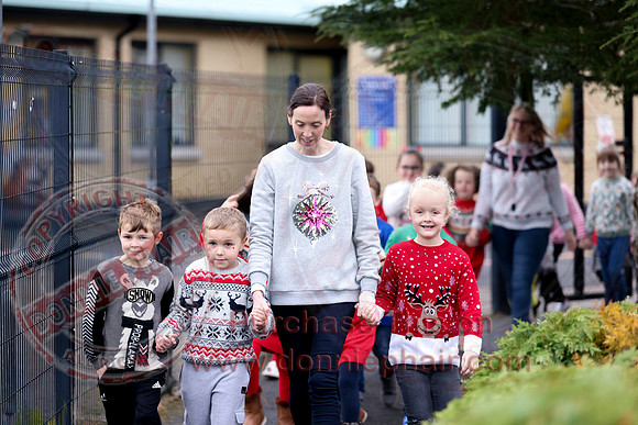 Maguiresbridge Controlled Primary School Santa Daily Mile-3