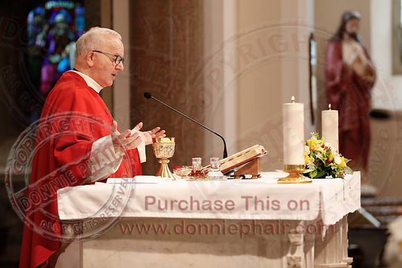 Mass in Holy Cross Church Lisnaskea after Covid-19 Lock-down-11