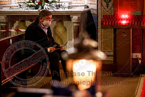 Caritas singing Christmas Hymns in The Graan, Enniskillen.-10