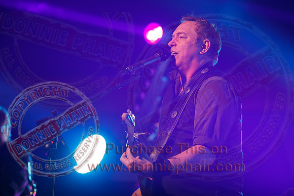 Live at the Castle Enniskillen    12-03-22-13