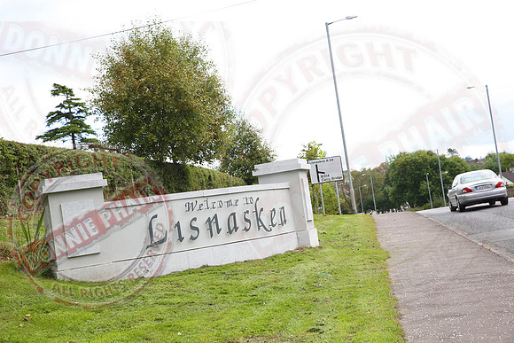 Entrance to Lisnaskea - Enniskillen Side.