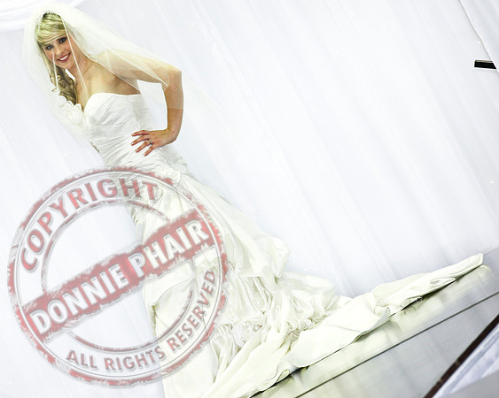 Fermanagh Herald Wedding Fayre in the Lakelake Forum, Enniskillen.