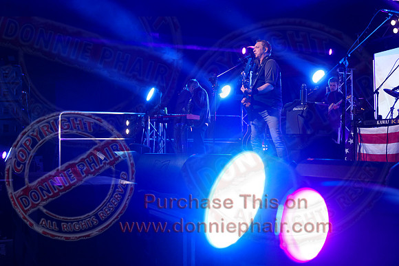 Live at the Castle Enniskillen    12-03-22-18