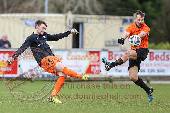 Ballinamallard United (1) V Glenavon (3) in IFA Danske Premier League.