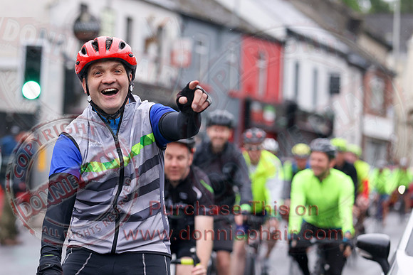 Tour Of Fermanagh start in Lisnaskea-34