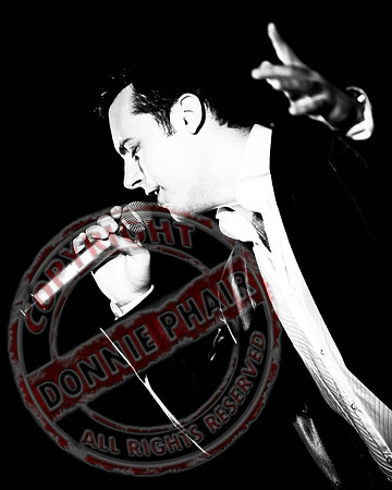 Nathan Carter plays In Derrygonnelly.