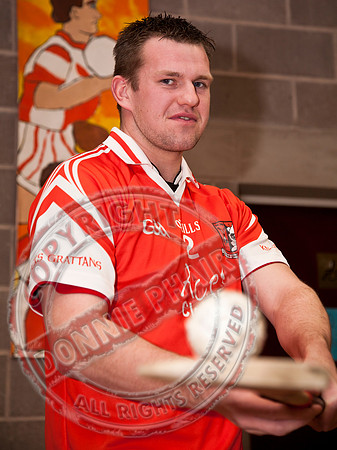 Knocks Grattan Hurling Club with their New Jerseys.