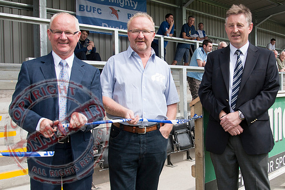 Ballinamallard FC V Dungannon Swifts in IFL Premium League Game.