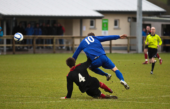 Ballinamallard V Larne.