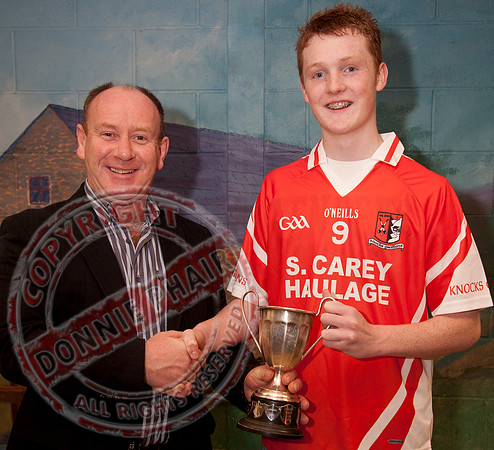 Knocks Grattan Hurling Club with their New Jerseys.