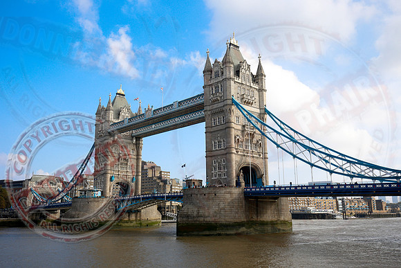 Tower Bridge, London.