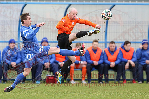 Ballinamallard United (1) V Glenavon (3) in IFA Danske Premier League.