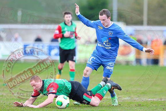 Ballinamallard United (0) V Glentoran (3) in IFA Premiership.